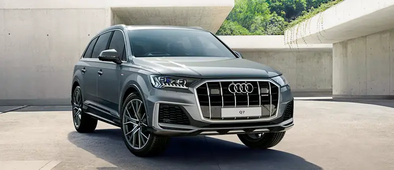 Audi Q7 car image